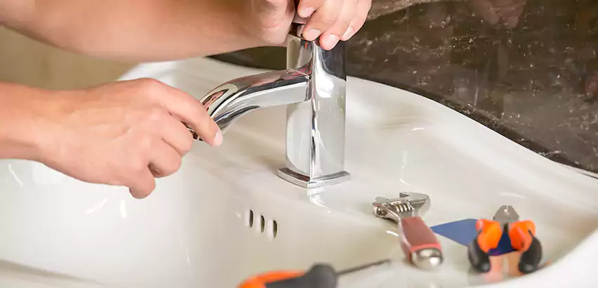 Bathtub Faucet Replacement in Miramar